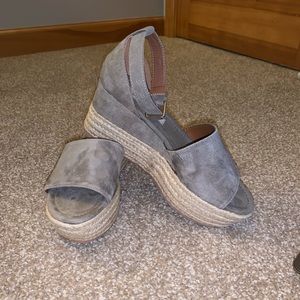 Steve Madden Apollo Sandal